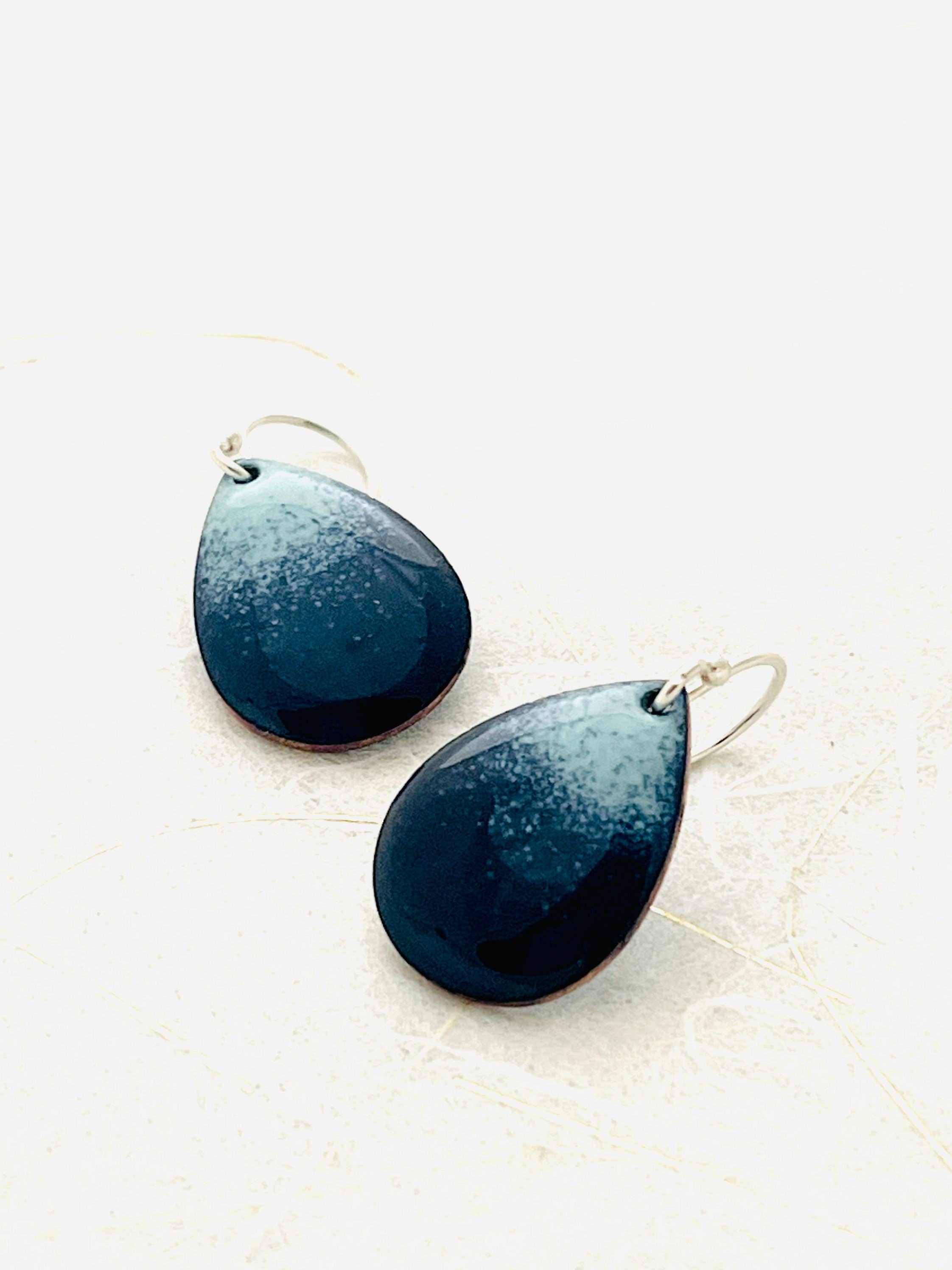 Magpie Mouse Studios – wholesale Dangle earrings – Small Teardrop Earrings, Navy Blue Ombrè Enamel Minimalist 1