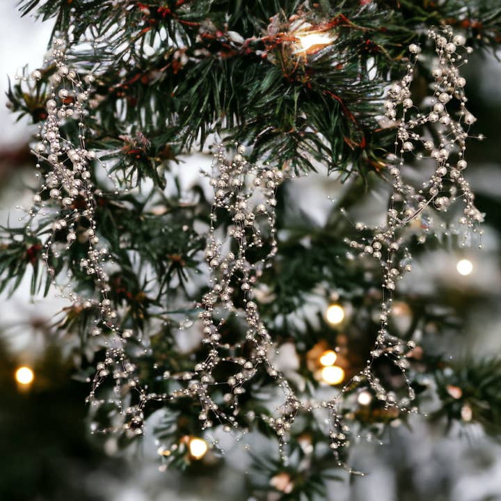 Decor N Beyond - Venta al por mayor Banderines/guirnaldas - Guirnalda de cuentas sueltas plateadas de 6 pies1