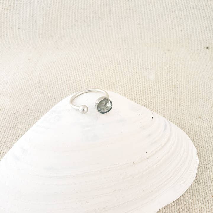 Maine Shellware - Wholesale Single Stone/Solitaire Ring - Antique Silver Round Ring4