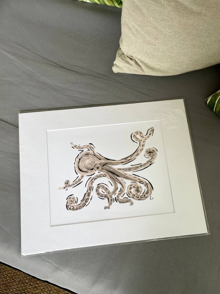 Imprimé mat pieuvre grise pour la vente par Half-Pint Designs