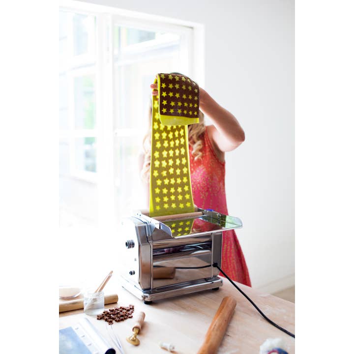 HarperCollins - Wholesale Cookbook - Pasta, Pretty Please: Linda Miller Nicholson
