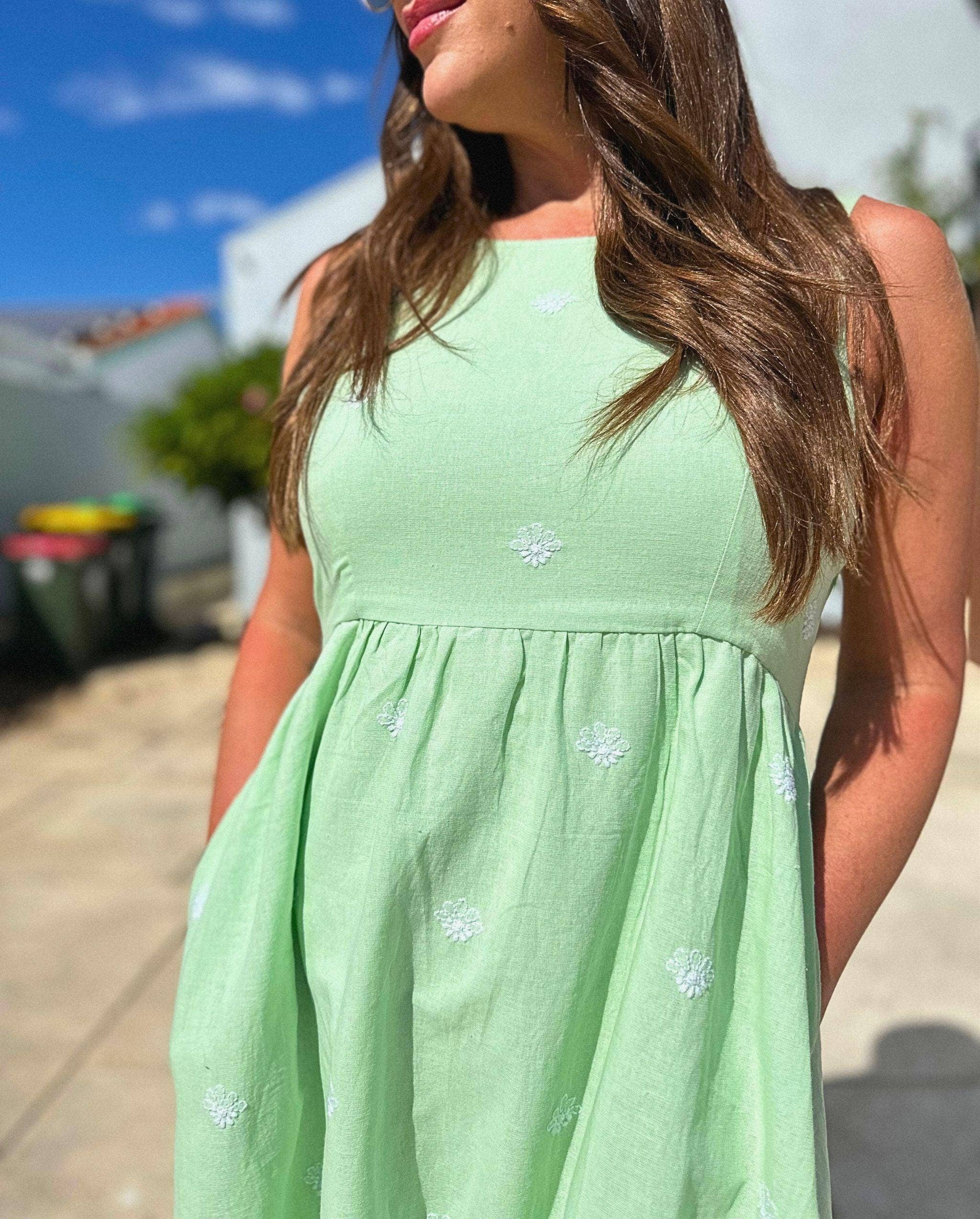 Kaasida | Women Fashion Boutique - Wholesale Dress - Women's - Fiza Linen Midi Dress5