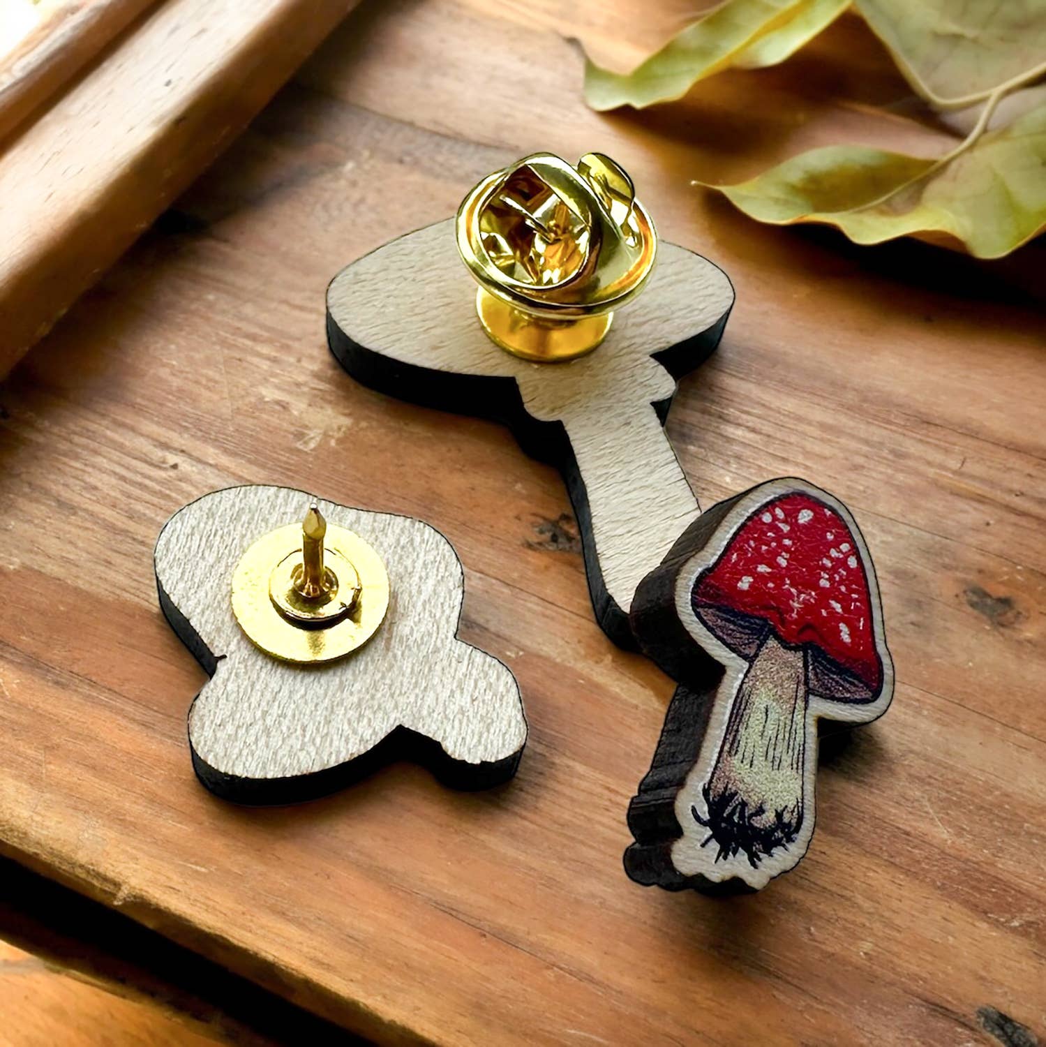 The Enamel Pin Factory – wholesale Lapel pin/button – Custom Wooden Pin Badges4