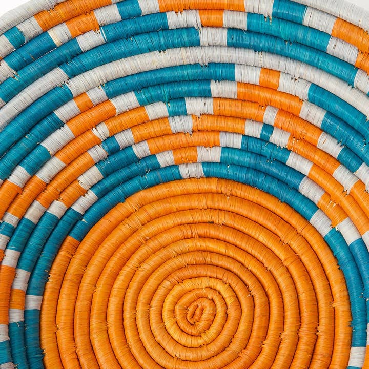 Swahili | AFRICAN MODERN - Wholesale Basket - Ugandan Moon Mountains Raffia Coil Baskets