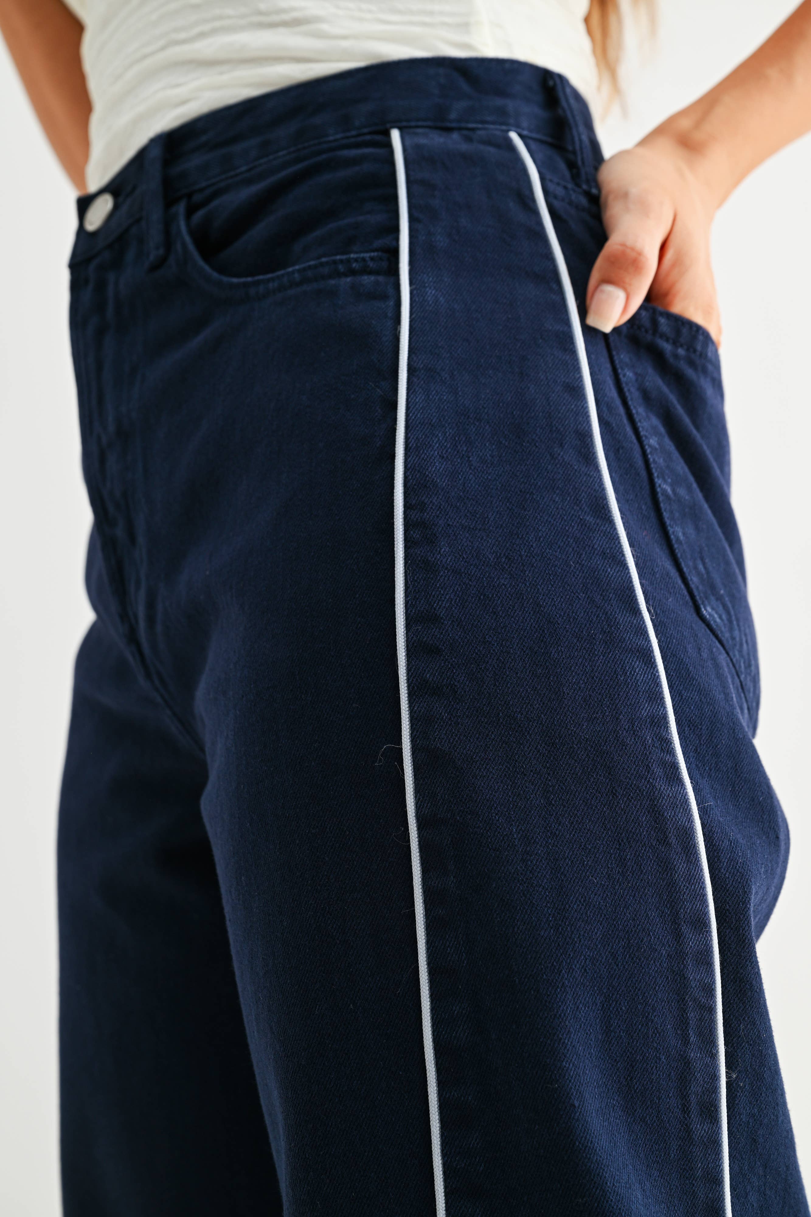 JUST BLACK DENIM - Wholesale Jeans - Women's - BP471N-A - NAVY - Barrel Jean Twist4