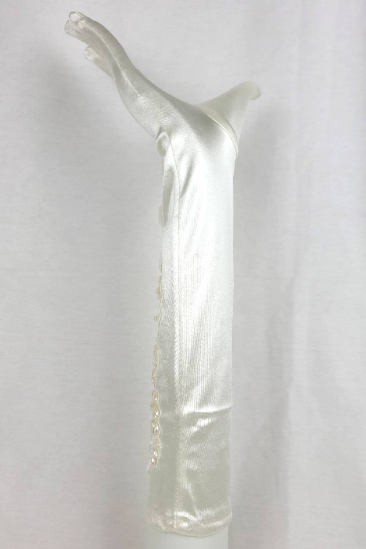 Chicas - Wholesale Gloves – Women's - Pair of Satin Lace Gloves With Pearls and Beading G42910BL5