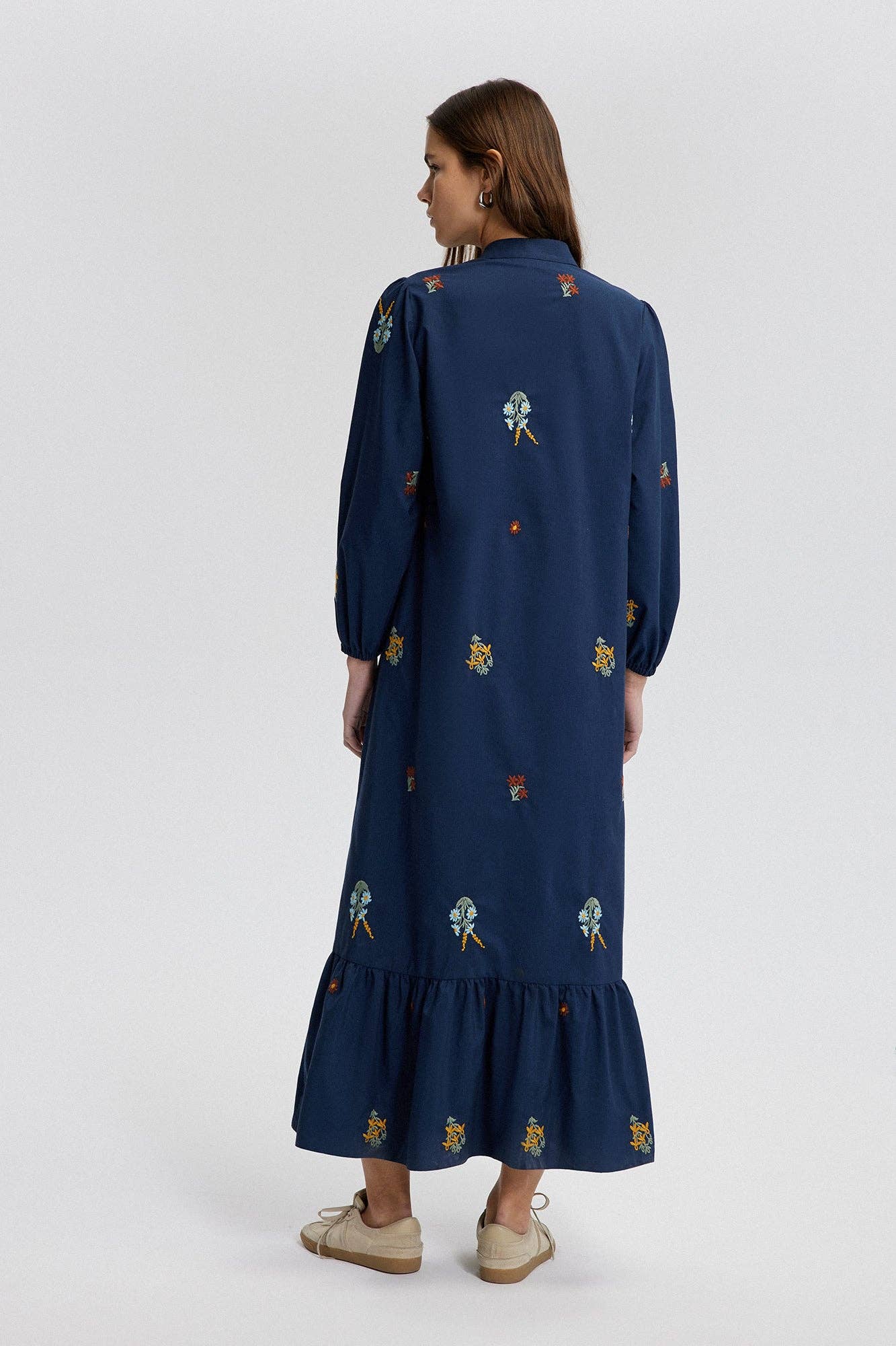 Navy Blau Besticktes Maxikleid - Baumwollmischung für den Großhandel auf Faire3