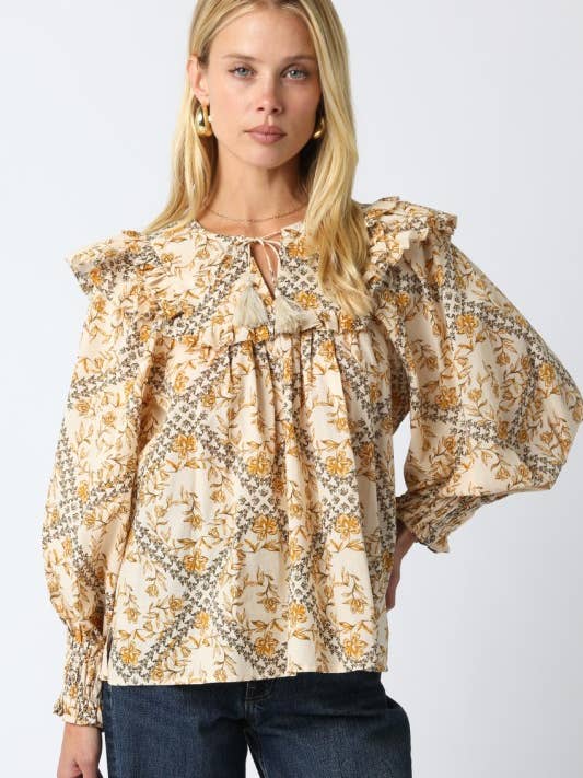 Cora Ruffle Blouse voor wholesale door Olivaceous
