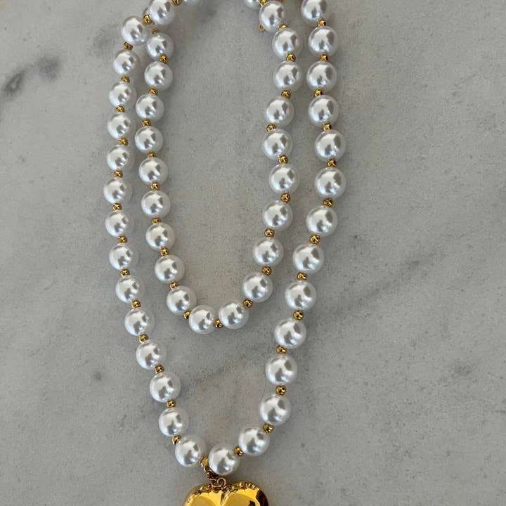 CHANSUTTPEARLS - Wholesale Pendant/Charm Necklace - WRAP AROUND PEARL HEART NECKLACE
