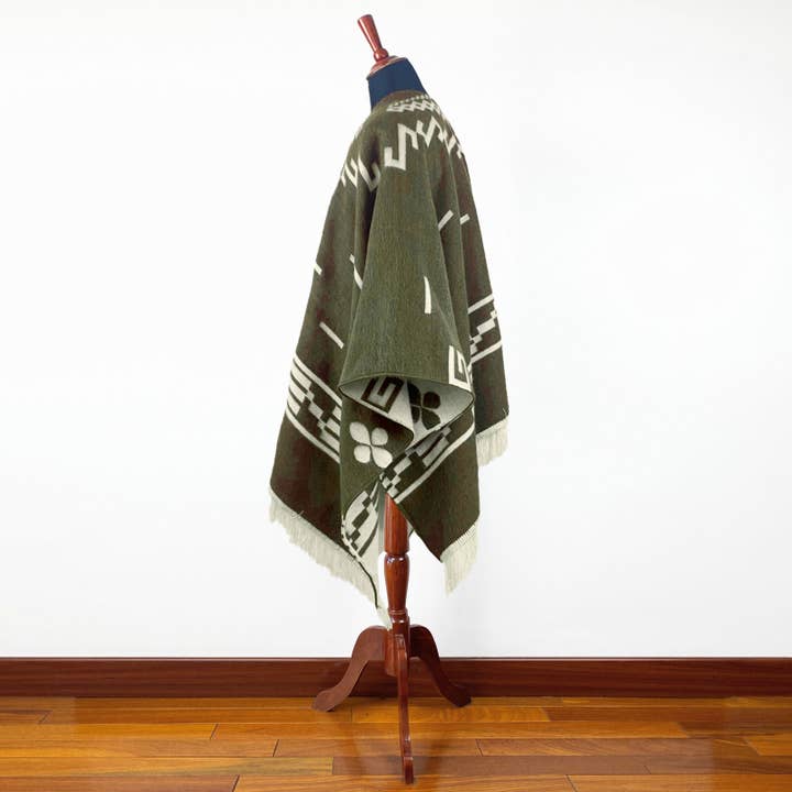 ECUALAMA - Wholesale Poncho - Unisex - Clint Eastwood Poncho cowboy Serape replica handmade of Alpaca wool Unisex - olive green3