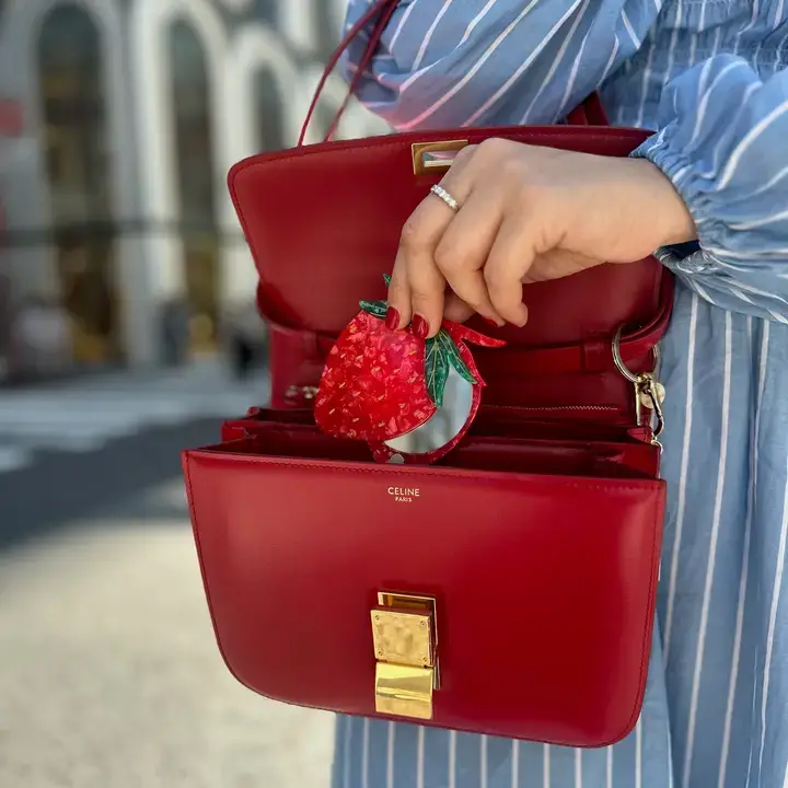 Solar Eclipse – wholesale Compact mirror – Hand-painted Strawberry Compact Mirror | Eco-Friendly4