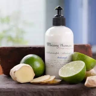 Featherweight – Ultralight Lotion for wholesale by Rising Phoenixx