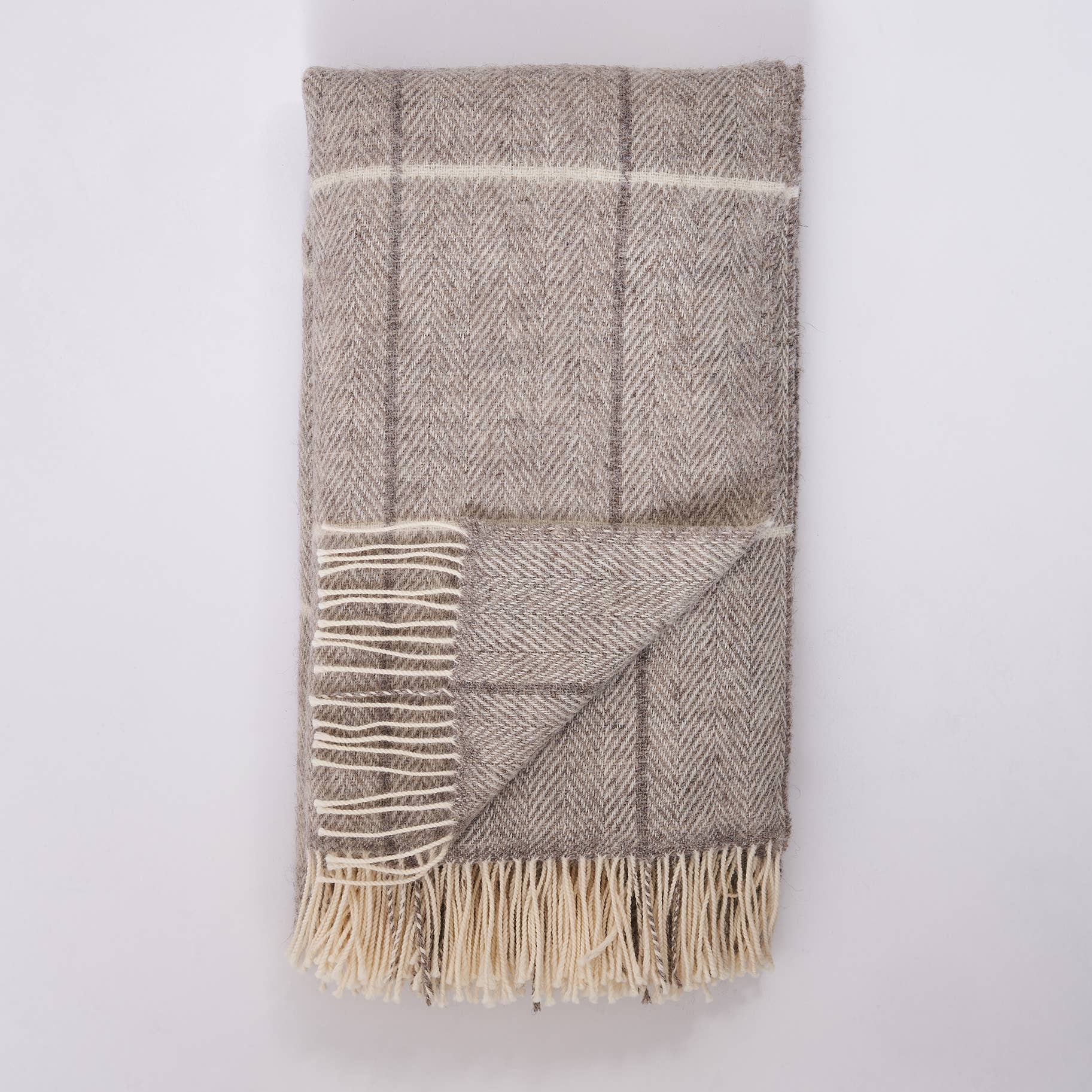 Adam Curtis Online - Wholesale Throw Blanket - Lerwick Real Shetland Wool Throw in Grey1