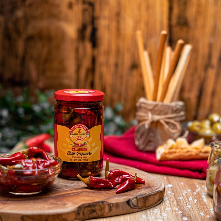 Wholesale Italian Food - Wholesale Pepper/Peppercorns - TuttoCalabria Whole Calabrian Hot Chili Peppers, 10 oz4