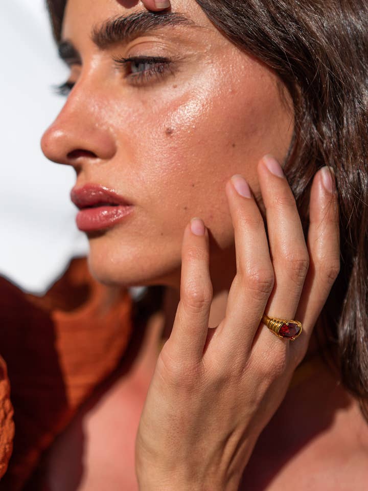 EASE RING - RED for wholesale by TSEATJEWELRY