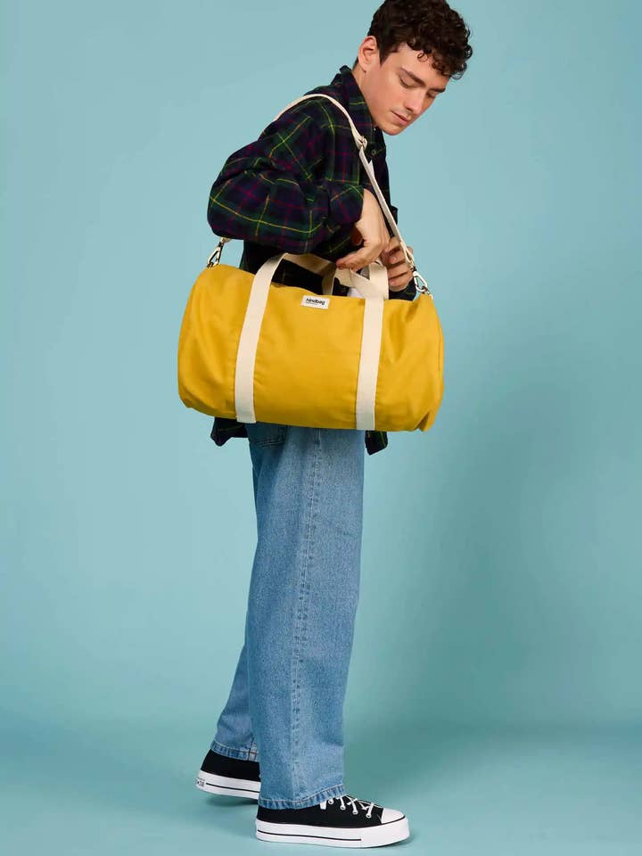 Simon Cinnamon Duffel Bag for wholesale by Hindbag