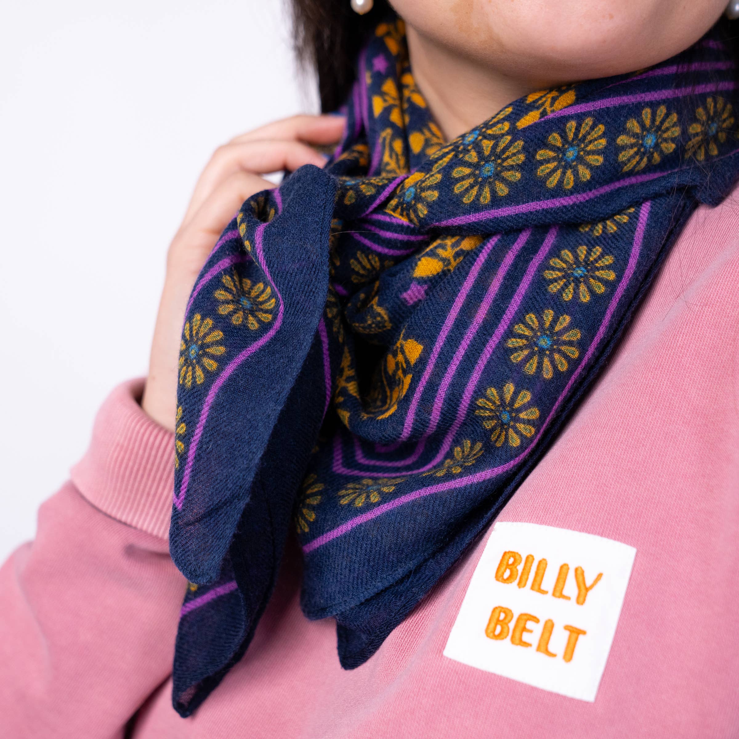 BILLYBELT - Venta al por mayor Bufanda - Mujer - Pañuelo de 100% lana Constance Marino3