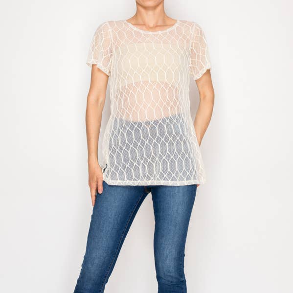 Blusa a maniche corte in rete a griglia trasparente – OLS-4868 BEIGE per la vendita all'ingrosso da parte di Origami Apparel ~ Lace and Crochet inspired