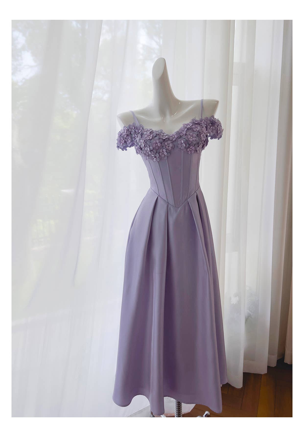 Amourique - Wholesale Dress - Women's - Jardin Violette Couture1