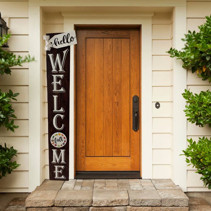 Wandschild „Welcome“ aus Holz mit Hello-Tag, austauschbar für den Großhandel von Chatty Timbers Marketplace