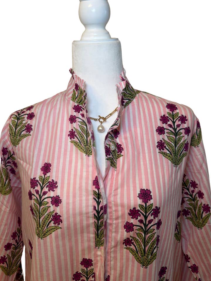 Blusa a righe floreali con stampa a blocchi e volant da donna per la vendita all'ingrosso da parte di Rena Lina