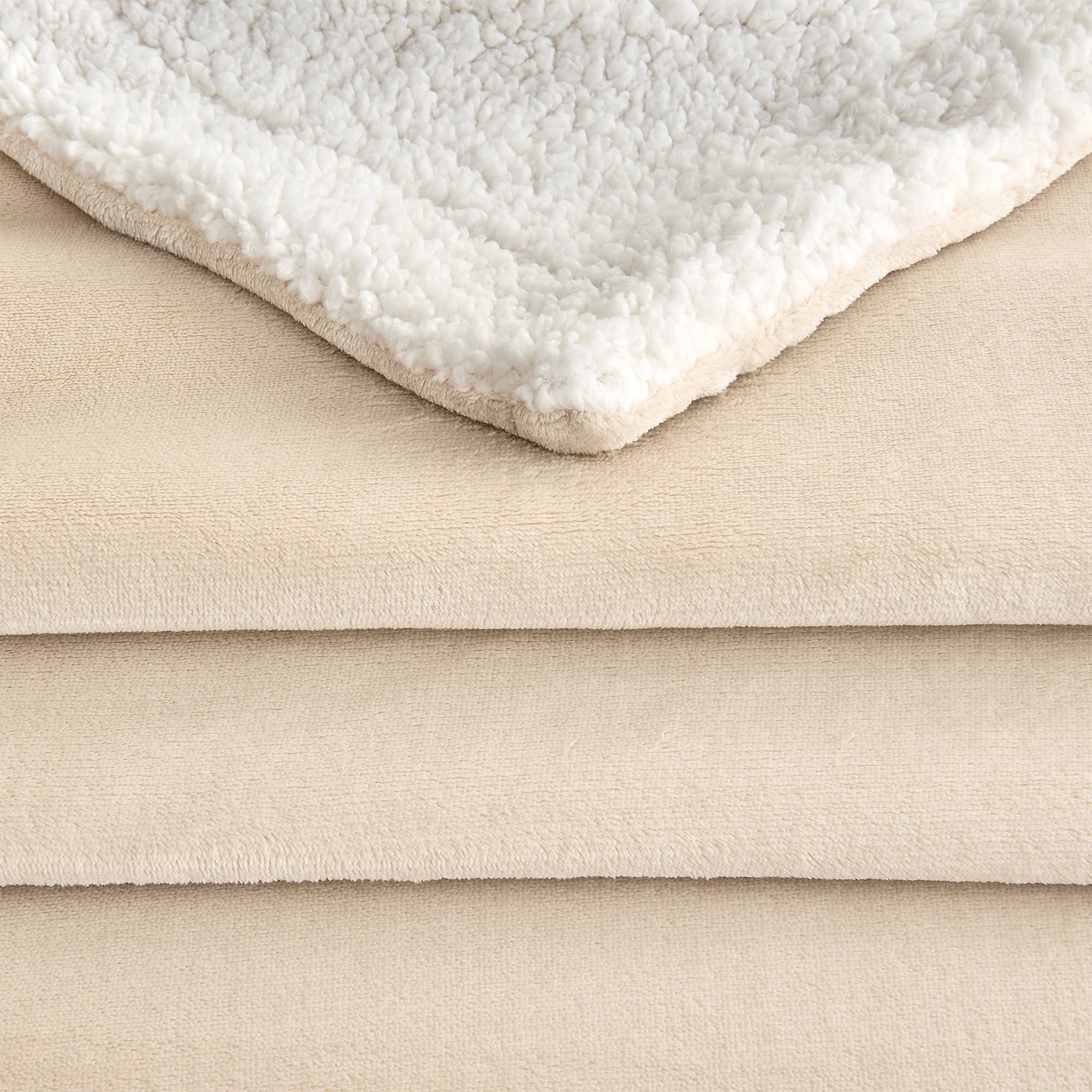 BH Collective - Wholesale Bedding Blanket - Bed Blanket - Velvet Plush & Sherpa Reverse - Kinsley21