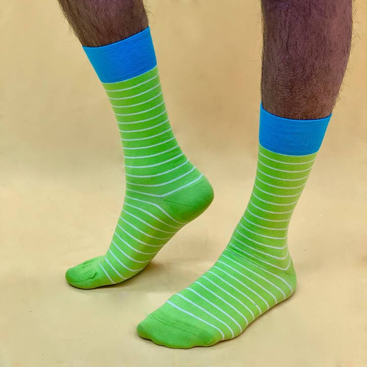 MEN'S HALF KNEE HIGH COTTON SOCKS APPLE GREEN. COD 207 for wholesale by C.C.&Co.Srl