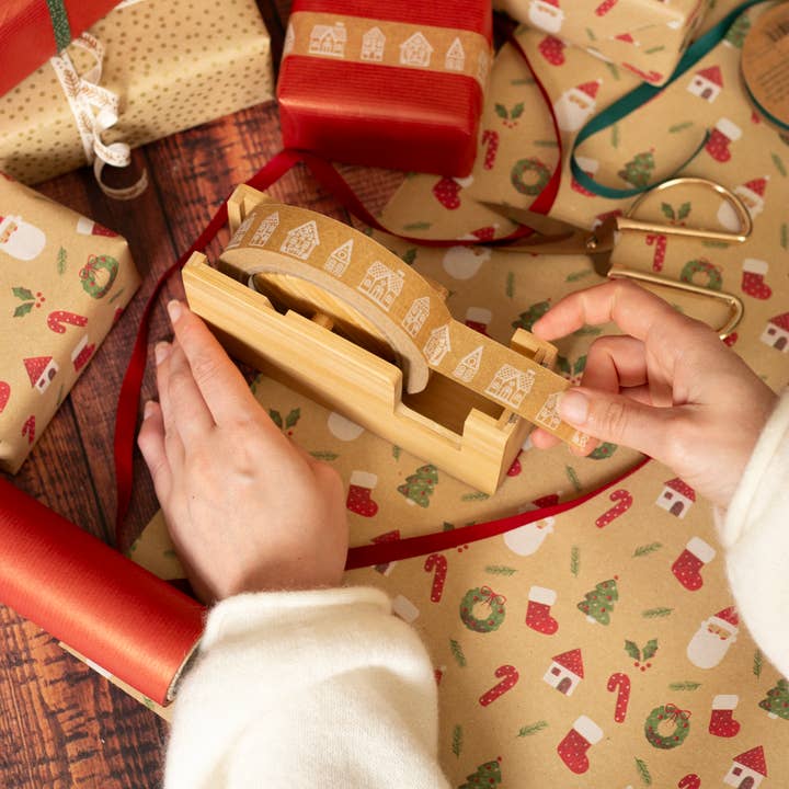 Cascayde – wholesale Tape – Gingerbread Houses Festive Paper Tape 24mm - Gift Wrapping1