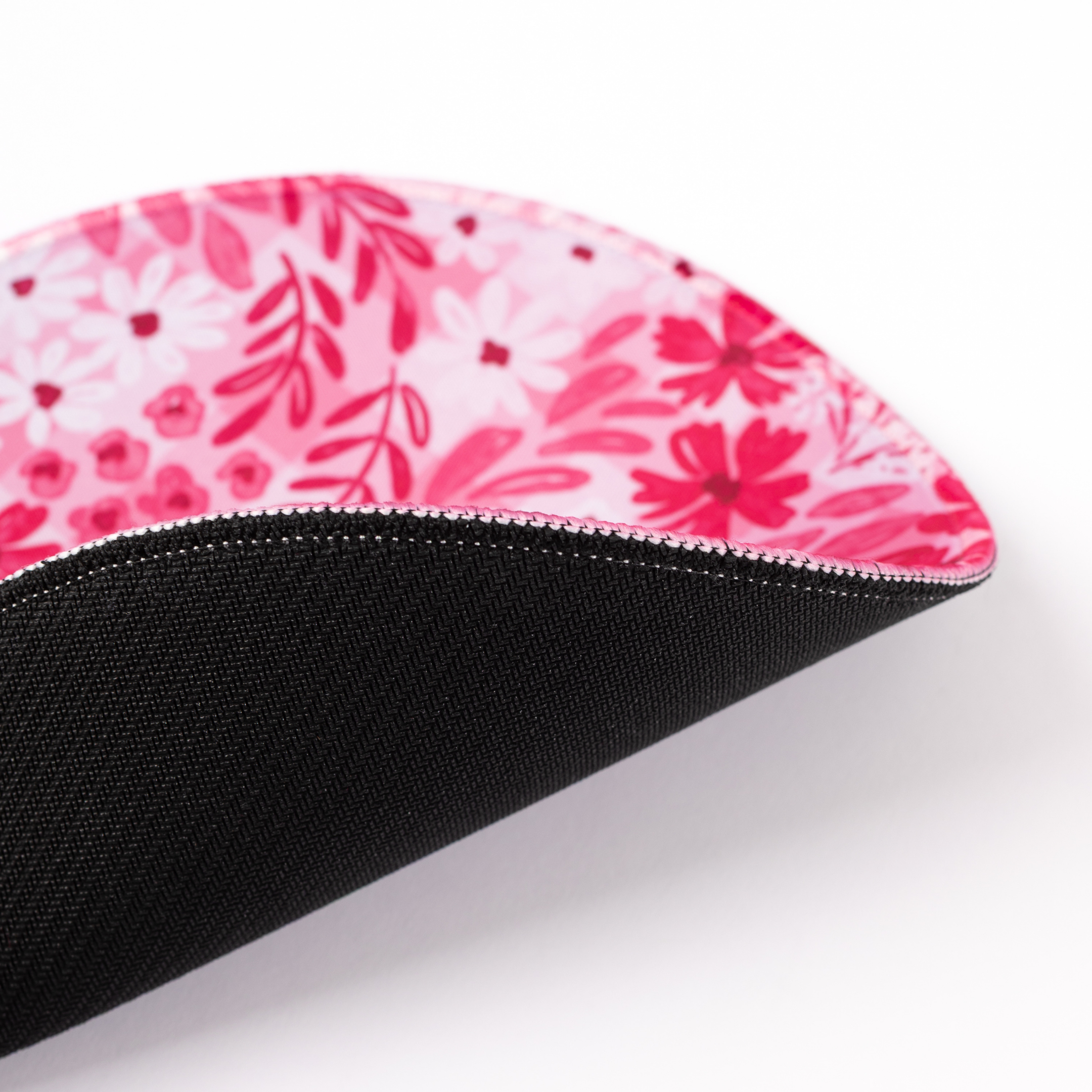 Elyse Breanne Design – wholesale Mousepad/trackpad – Pink Floral Gingham Mousepad3