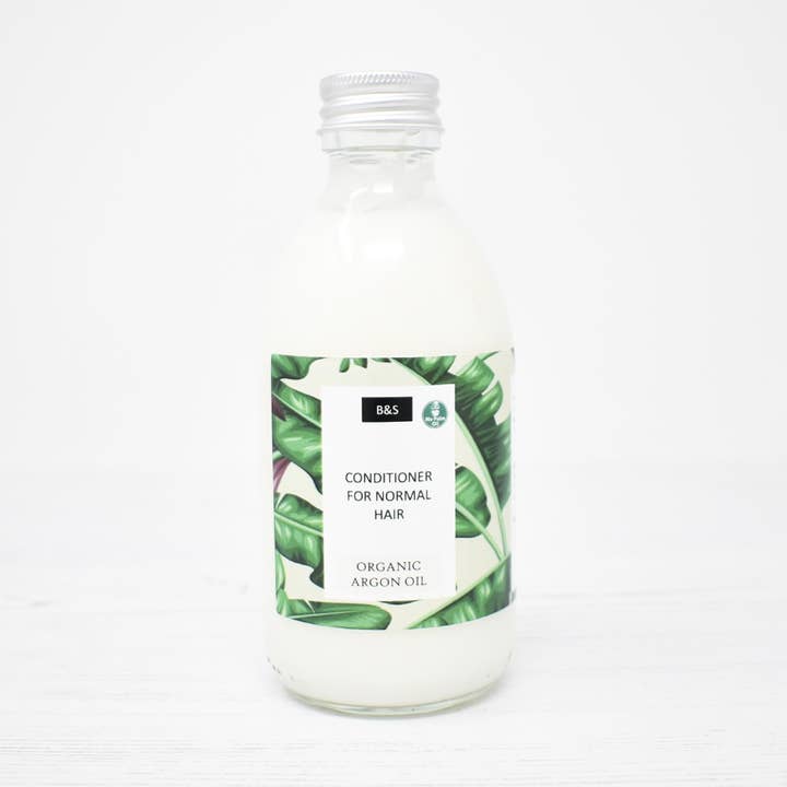 Conditioner Glass 250ml With CAP Normal for wholesale by Bain & Savon Ltd