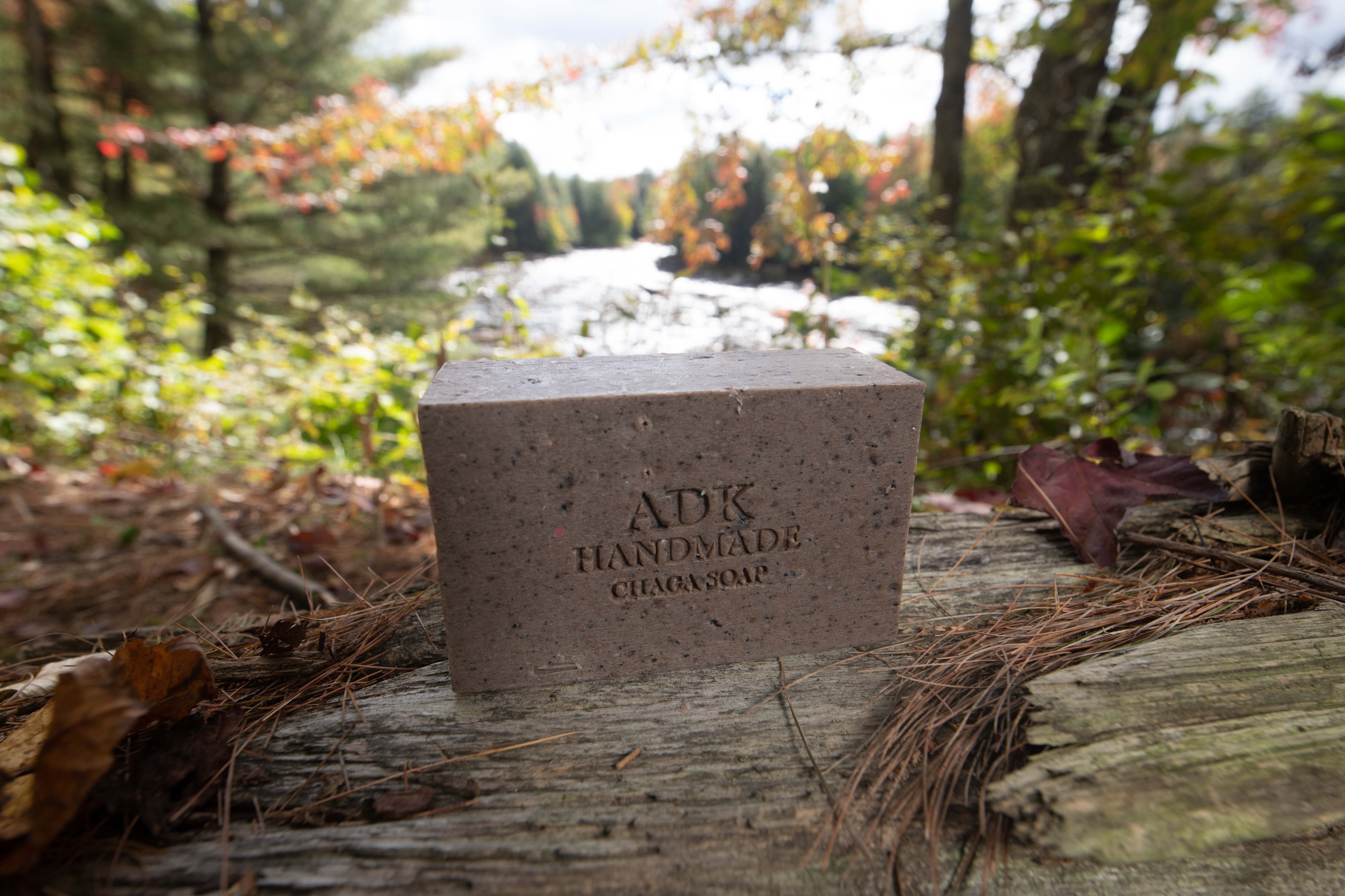 Adirondack Fragrance  Flavor Farm - Wholesale Zeepblok - Adirondack handgemaakte onverpakte zeepbar 4oz | All Natural4