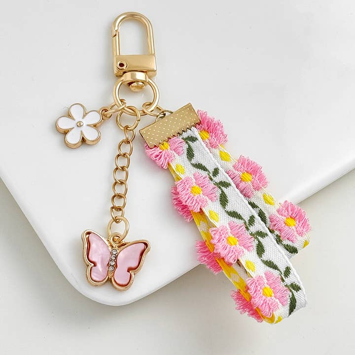 MKS America - Wholesale Keychain - Women's - Small Fresh Cloth Daisy Butterfly Love Keychain