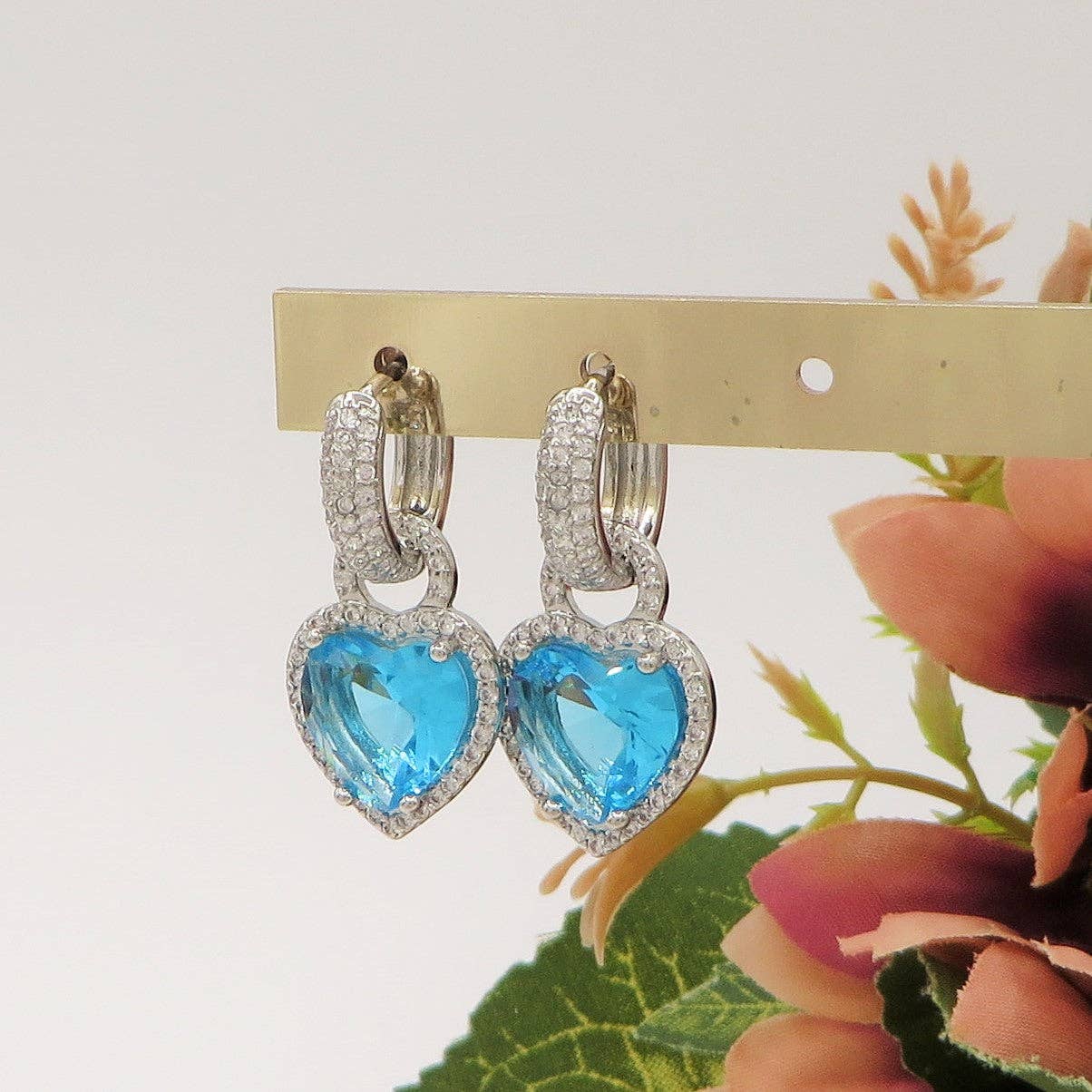 Daemon srls - Wholesale Hoop Earrings - AURORA HOOPS ~ Orecchini mini cerchi zirconati FULL in Cubic Zirconia a forma di cuore18