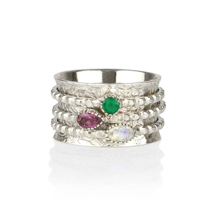 Ananda Draaiering voor wholesale door Charlotte's Web Jewellery