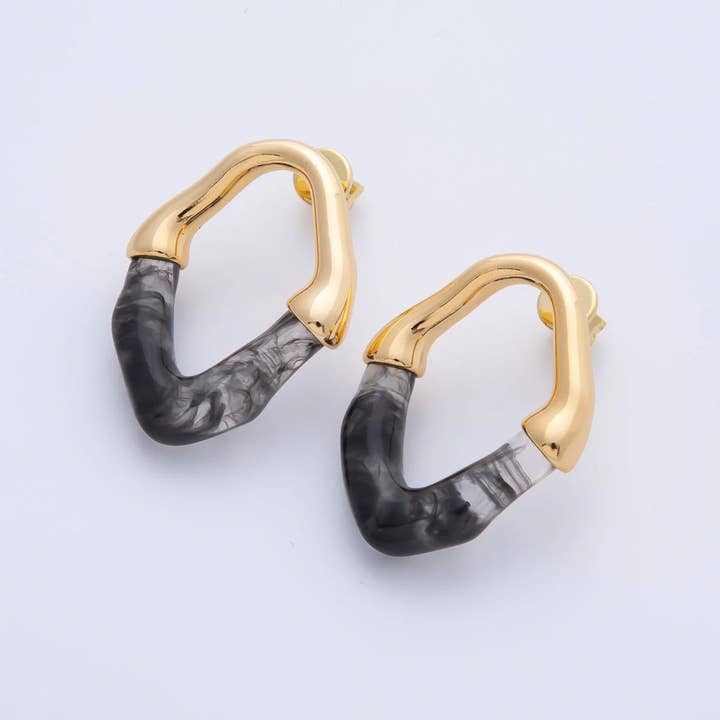 Simply Jewels - Wholesale Stud/Post Earrings - Gold Chic Resin Oval Stud Earrings ✦ EA-21AD1580 - EA-21AD15831