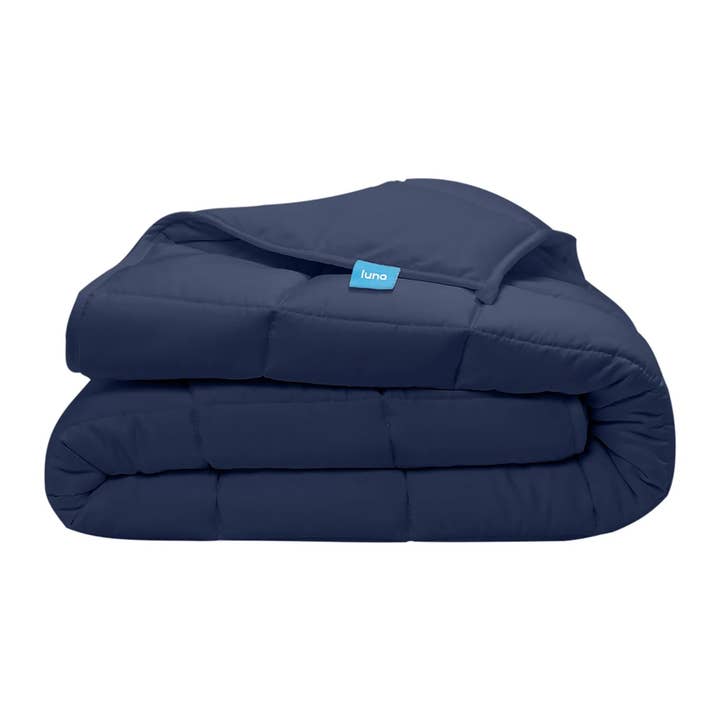 Luna Wellness - Wholesale Bedding Blanket - The "Cozy Comfort" Cooling Bamboo Weighted Blanket17