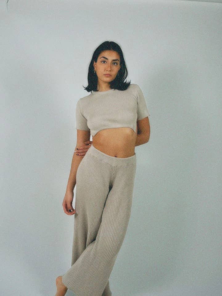 Débardeur Aura pour la vente par Lima Studios