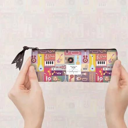 « Prêt-à-porter POP » pour la vente par Malvins