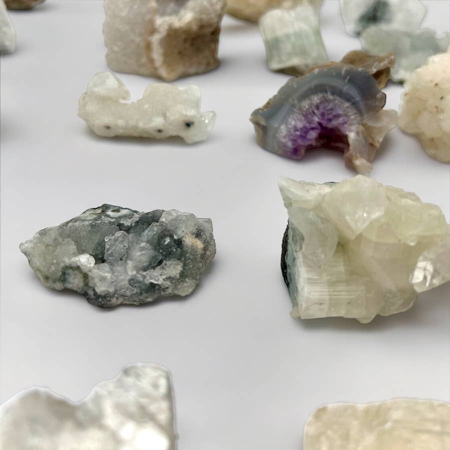 Raj Minerals Inc - Wholesale Spiritual Stone/Crystal - Assorted Crystals Zeolite Flat - Small - 24 pcs4