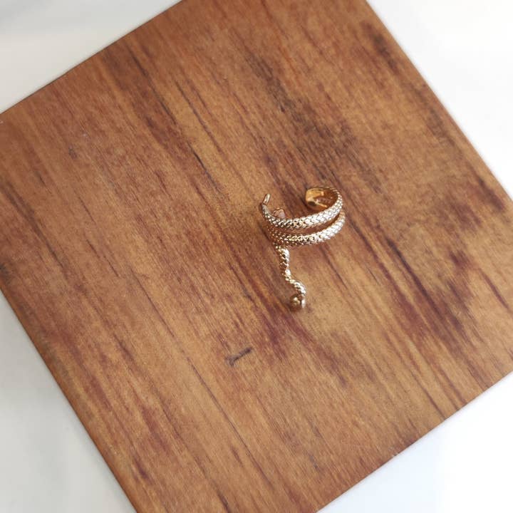 Earcuff March pour la vente par Shamai