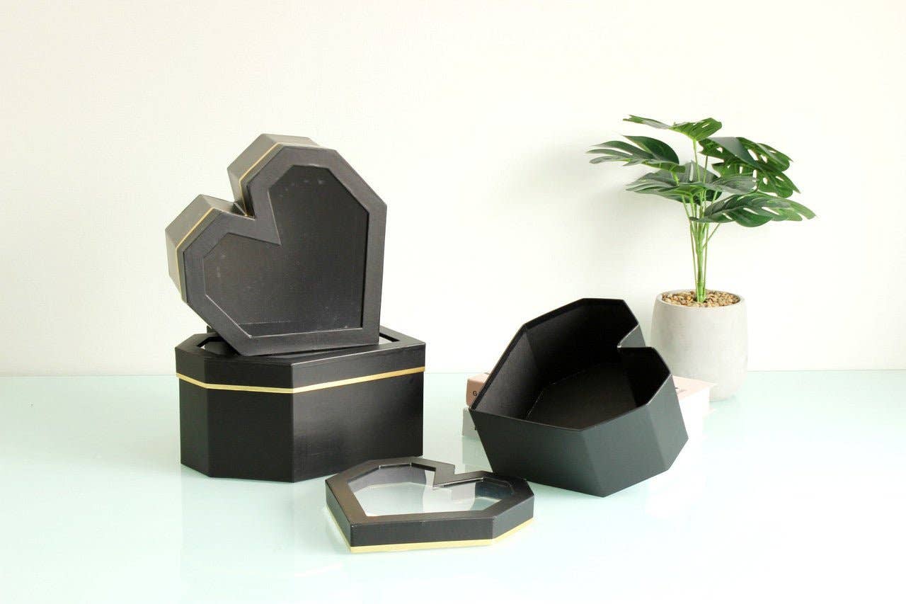 Elegant Design Supply – Engroshandel Pynteæske – Blomsteræske i diamantformet hjerte med klar låg0