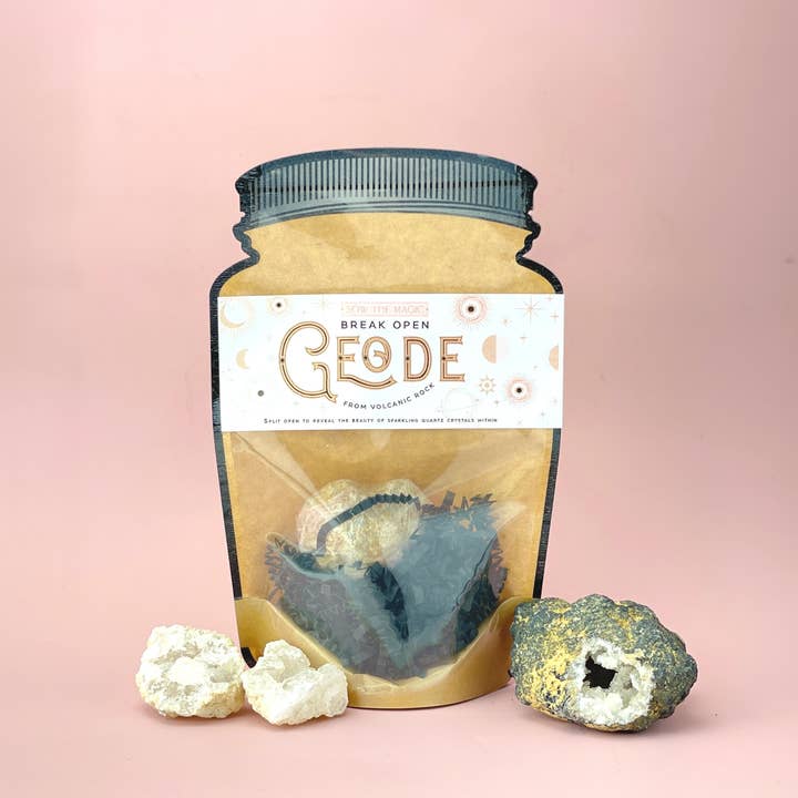 Sow the Magic – wholesale Andlig sten/kristall – Bryt upp Crystal Geode från vulkanisk sten