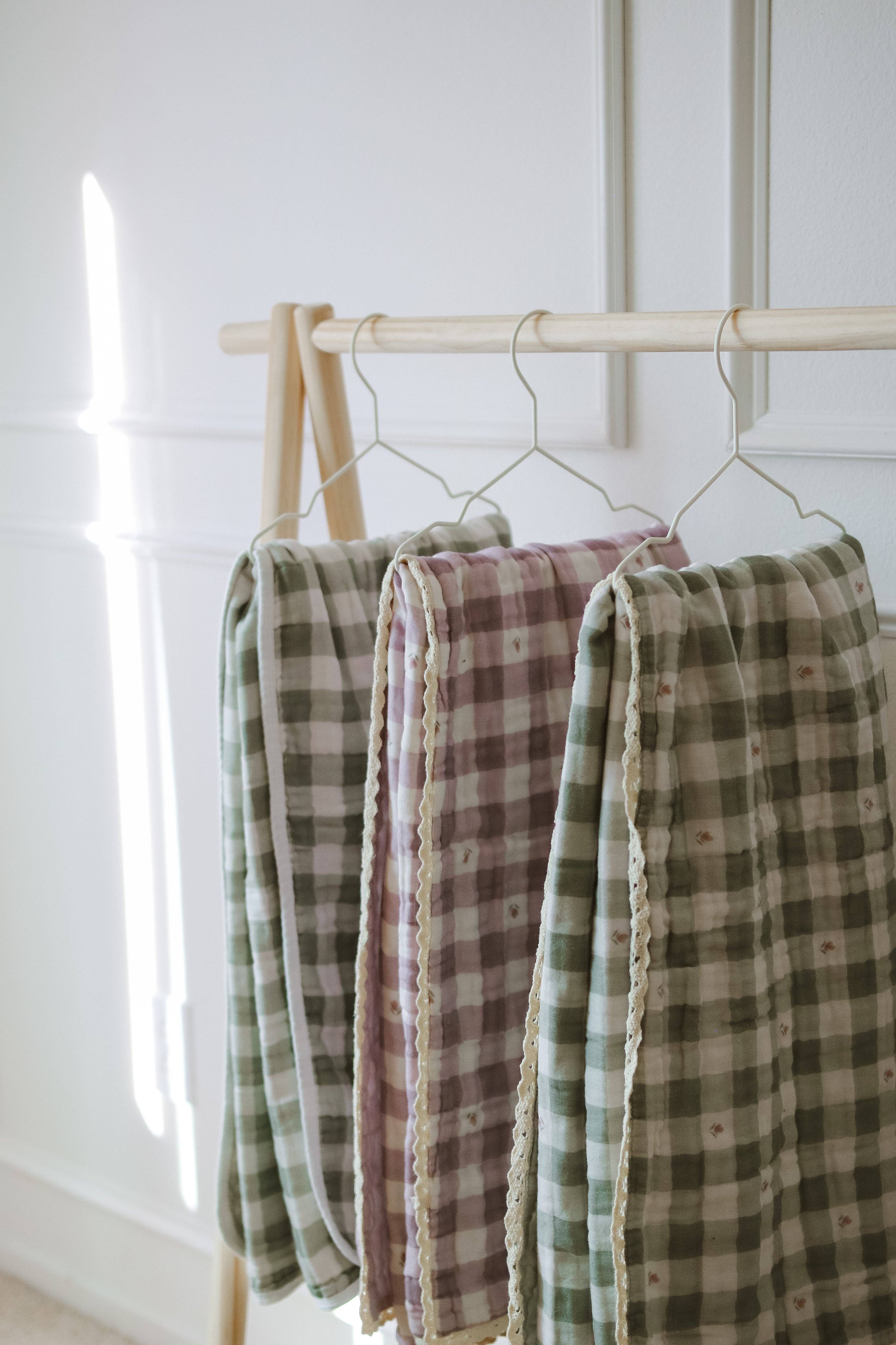 Ellie and Layne - Wholesale Bedding blanket – Kids & Baby - Evergreen Gingham QUILTED 6 Layer Gauze Blanket5