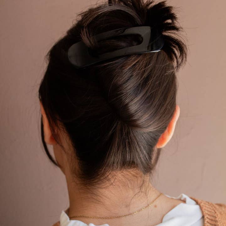 Shop Andi - Wholesale Hair Clip - Women's - Glossy Flat Claw Clip17