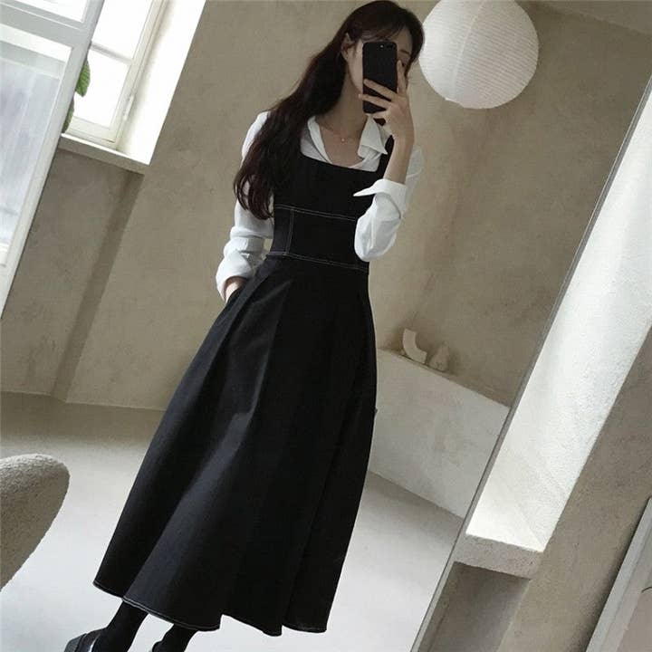 FurDecoration - Vente Robe – femme - Robe cintrée chic à col en V et taille plissée de couleur unie