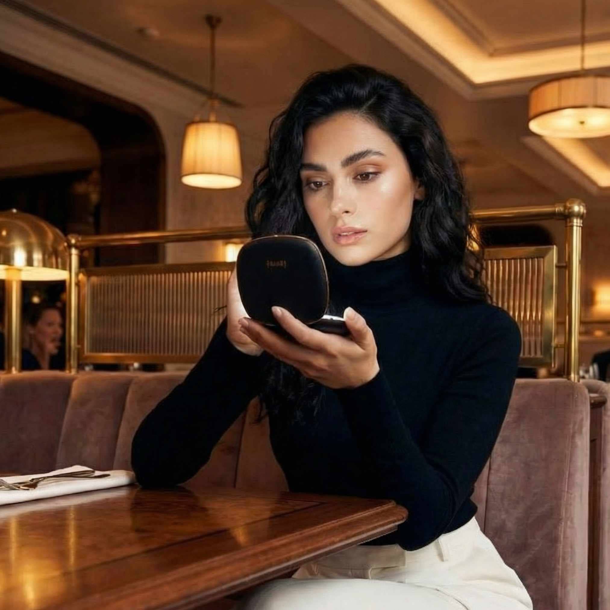 Fancii - Vente Miroirs de poche - Miroir Compact Mila 2 avec Lumières LED12