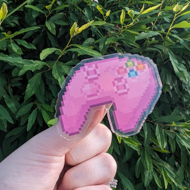 BerryCutePixels - Wholesale Lapel Pin/Button - Pixel Controller Pin3