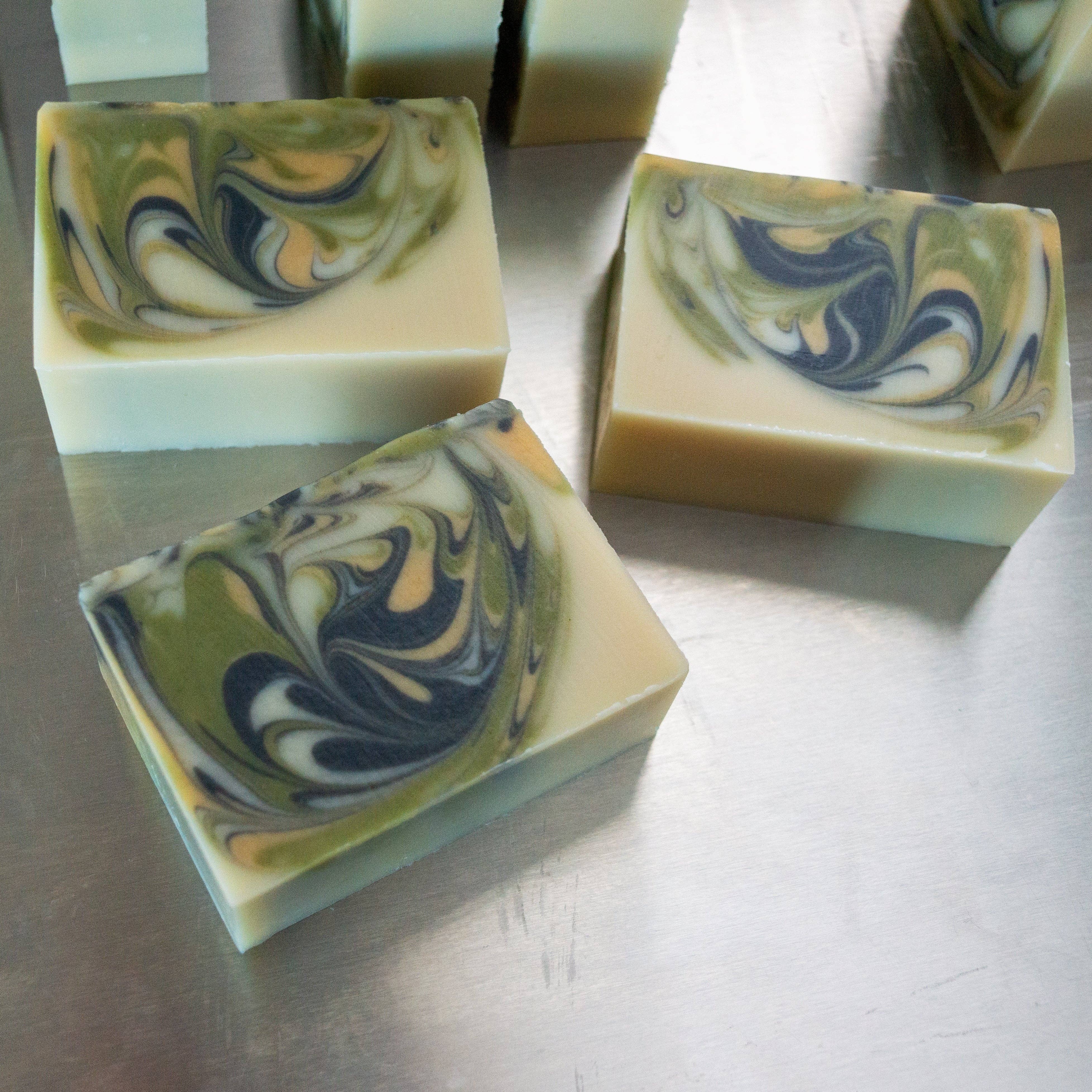 Delta Tule - Wholesale Bar Soap - Levee Leaf // Cedar Rosemary Soap10
