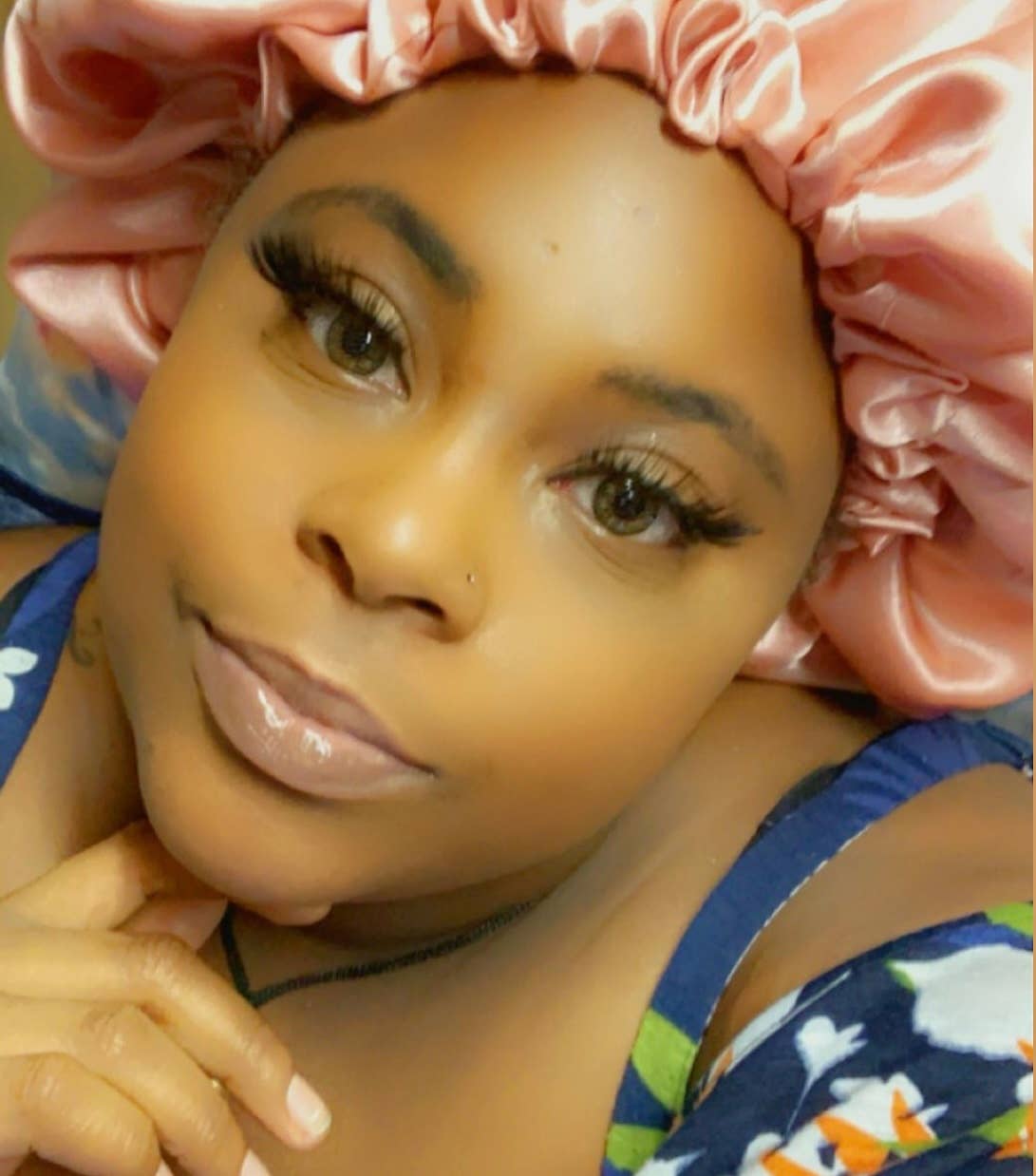 Tari Lorraine Ltd – wholesale Sleep cap / bonnet – women's – Rose Pink Silky Satin Reversible Hair Bonnet2