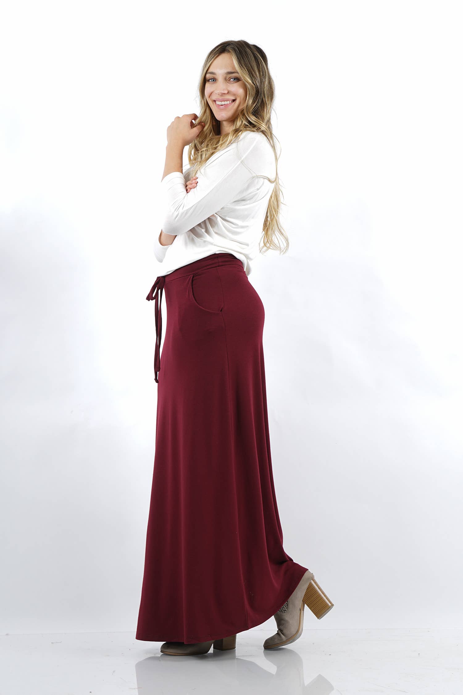 42POPS - Venta al por mayor Falda - Mujer - Falda maxi de talla grande con bolsillos13